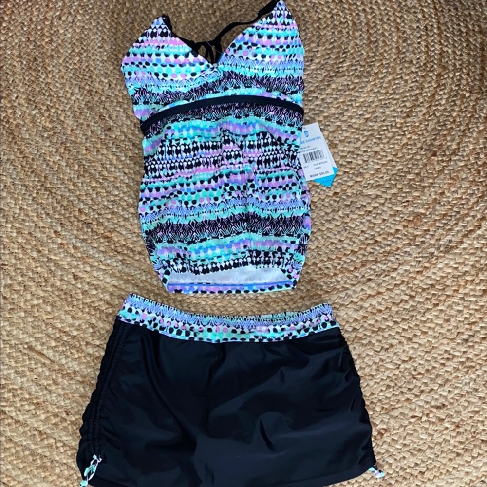 Never been worn. Brand new. Padded & support.